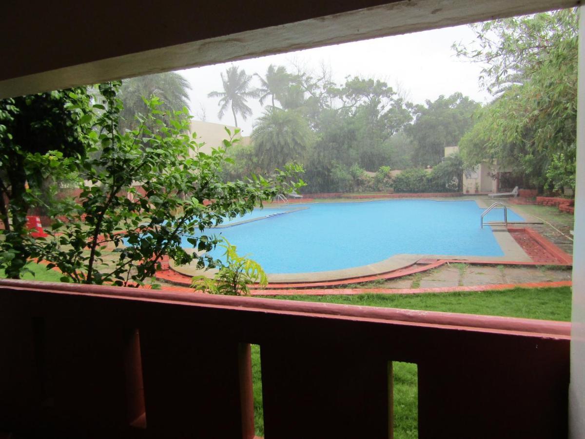 Mamalla Beach Resort Mahabalipuram Exterior photo